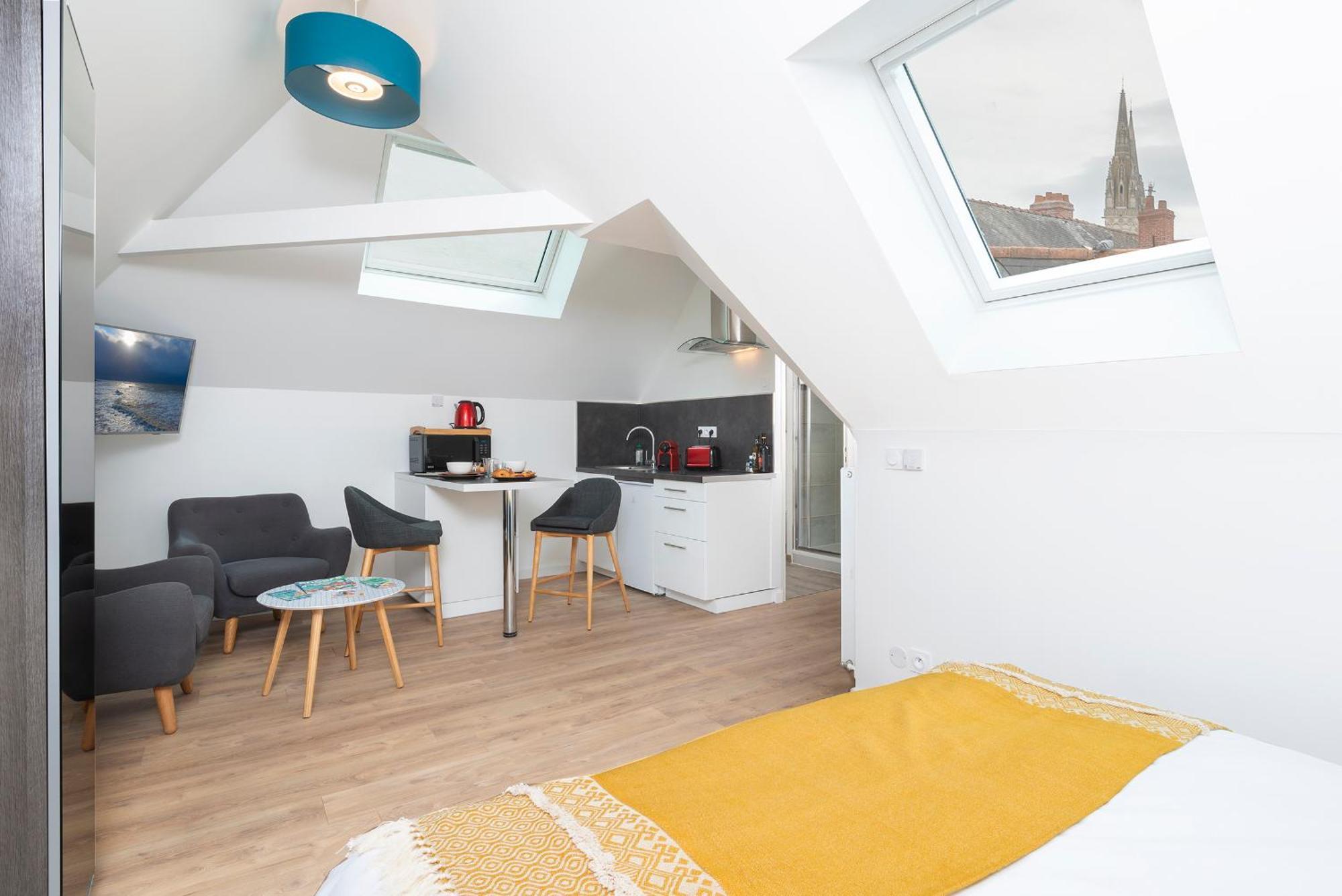 Ferienwohnung Hyper Centre 14 Rue Valdemaine Angers Zimmer foto